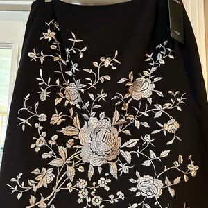 Karen Kane Black and White Floral Pencil Skirt